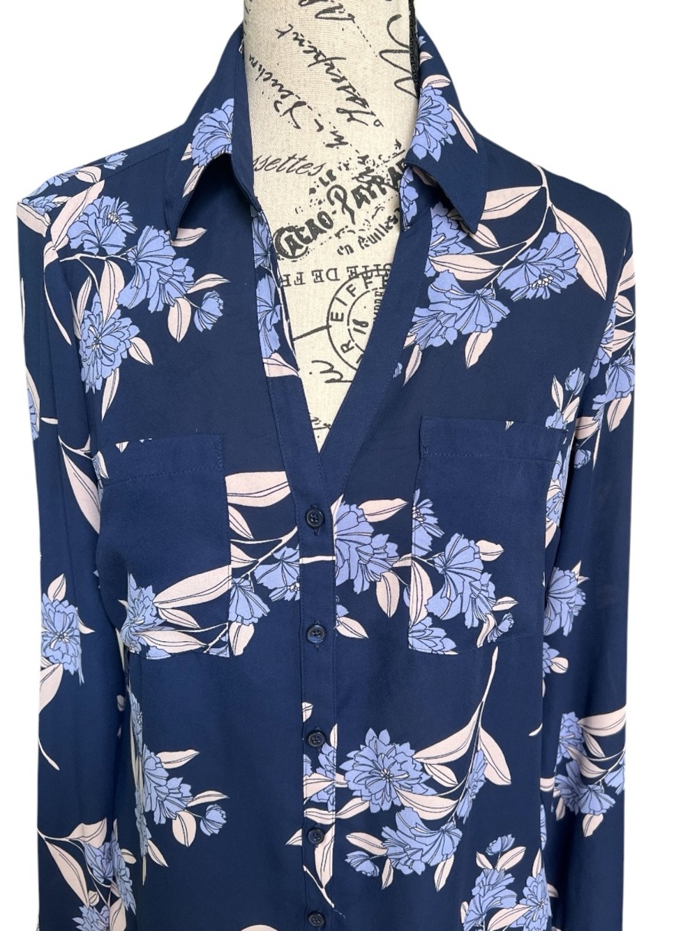 Express Navy Floral Button-Front Blouse with Light Pink and Lavender Print - Picture 2 of 6